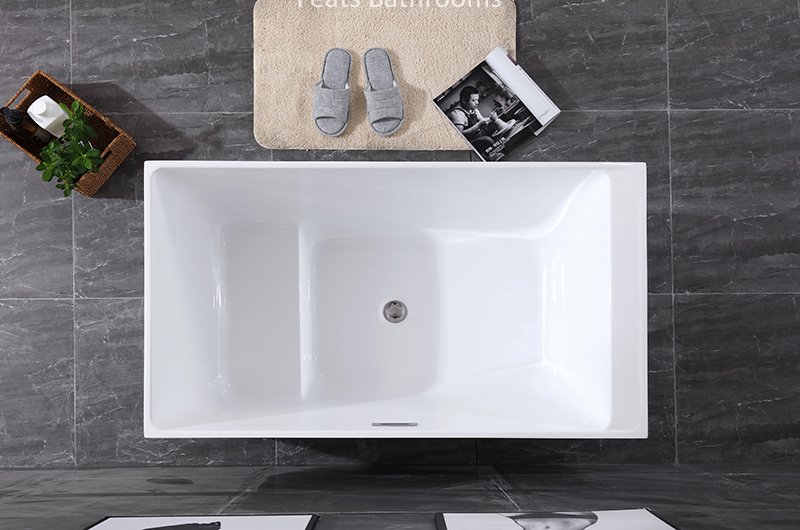 Short Hot tub Acrylic Bathtub (#S028-S With Seat and Platform)