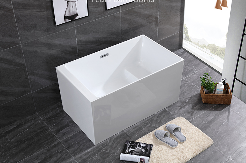 Short Hot tub Acrylic Bathtub (#S028-S With Seat and Platform)